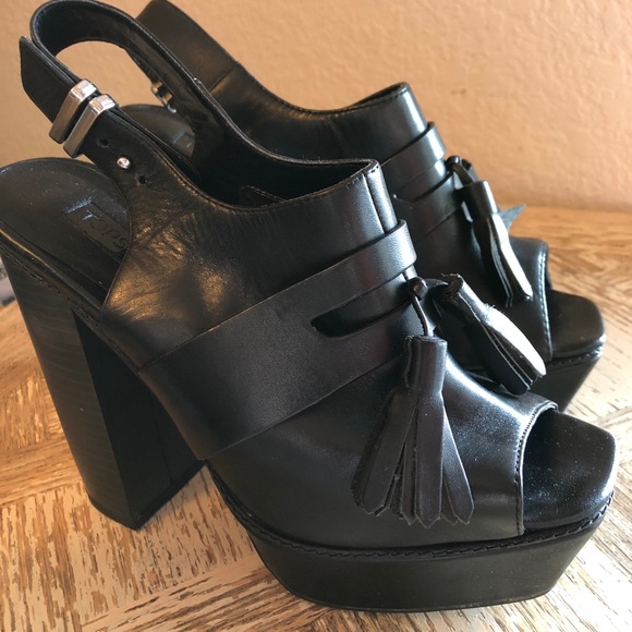 chunky slingback heels